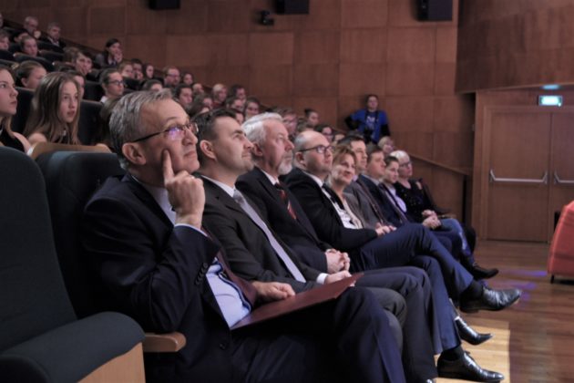 CHÓR Z REDY ZNÓW NAJLEPSZY
