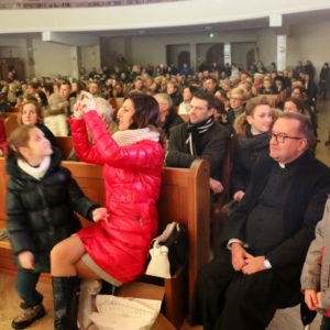 KONCERT CHARYTATYWNY DLA MAĆKA