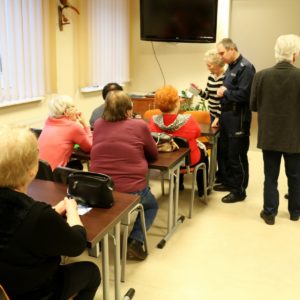 „Bezpieczny Senior” – spotkanie seniorów z policjantami