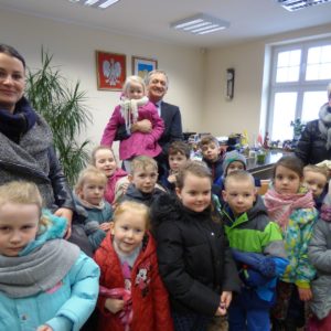 Wielkanocna wizyta przedszkolaków w Urzędzie