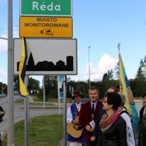 Symboliczne odsłonięcie tablicy Redy w języku kaszubskim