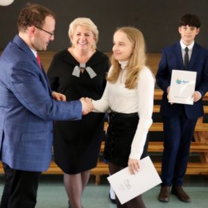 Wręczono stypendia Burmistrza Miasta Redy