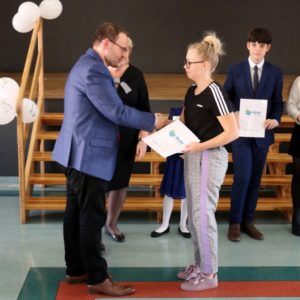 Wręczono stypendia Burmistrza Miasta Redy