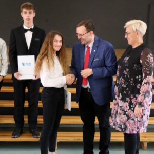 Wręczono stypendia Burmistrza Miasta Redy
