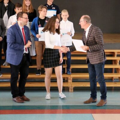 Wręczono stypendia Burmistrza Miasta Redy