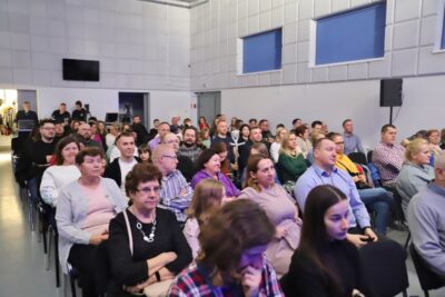 Img 5313 (800x533)