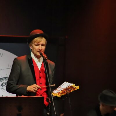 Img 8572 (800x533)