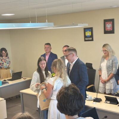 Wręczenie Gratulacji Natalii Wiatroszak1 Fot. Um Reda