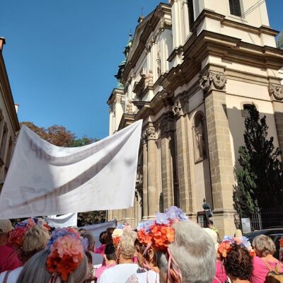 Redzkie Seniorki na Senioraliach w Krakowie 2024, fot. Regina Kobus