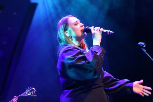 Fabryka Kultury Spektakl Miłość Ci Wszystko Wybaczy 14.02.2025 Fot Michał Kaczmarek 22