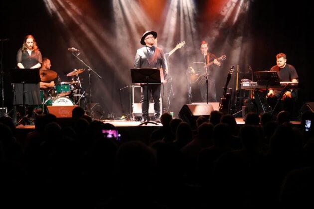 Fabryka Kultury Spektakl Miłość Ci Wszystko Wybaczy 14.02.2025 Fot Michał Kaczmarek 29