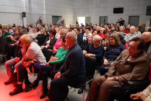 Fabryka Kultury Spektakl Miłość Ci Wszystko Wybaczy 14.02.2025 Fot Michał Kaczmarek 4