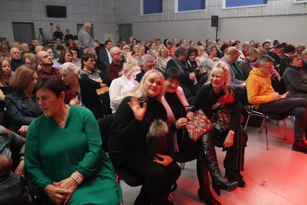 Fabryka Kultury Spektakl Miłość Ci Wszystko Wybaczy 14.02.2025 Fot Michał Kaczmarek 5