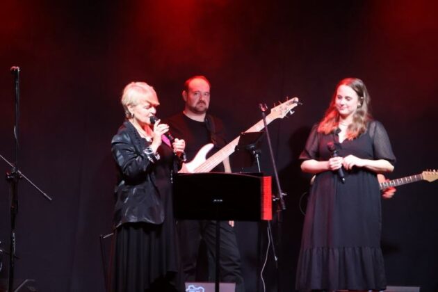 Fabryka Kultury Spektakl Miłość Ci Wszystko Wybaczy 14.02.2025 Fot Michał Kaczmarek 57