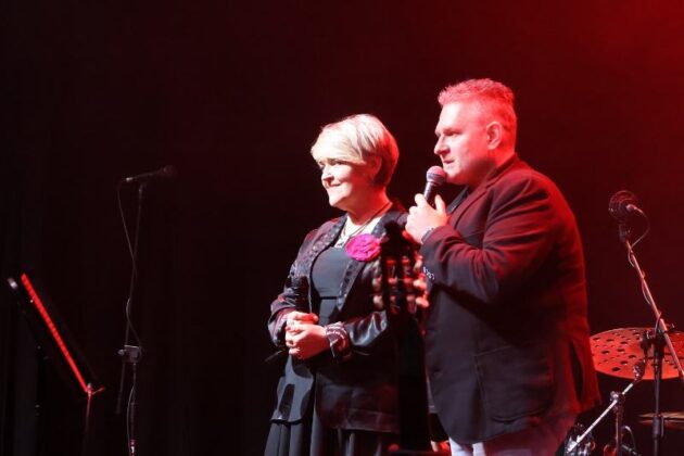 Fabryka Kultury Spektakl Miłość Ci Wszystko Wybaczy 14.02.2025 Fot Michał Kaczmarek 6