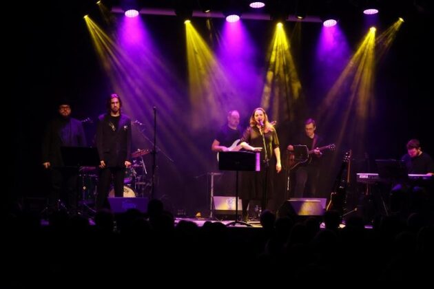 Fabryka Kultury Spektakl Miłość Ci Wszystko Wybaczy 14.02.2025 Fot Michał Kaczmarek 61