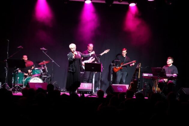 Fabryka Kultury Spektakl Miłość Ci Wszystko Wybaczy 14.02.2025 Fot Michał Kaczmarek 65