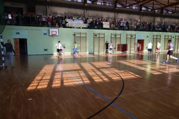 Sp 4 Turniej Piłki Nożej Rodzice Grają Dla Dzieci 9.02.2025 Fot. Michał Kaczmarek 40