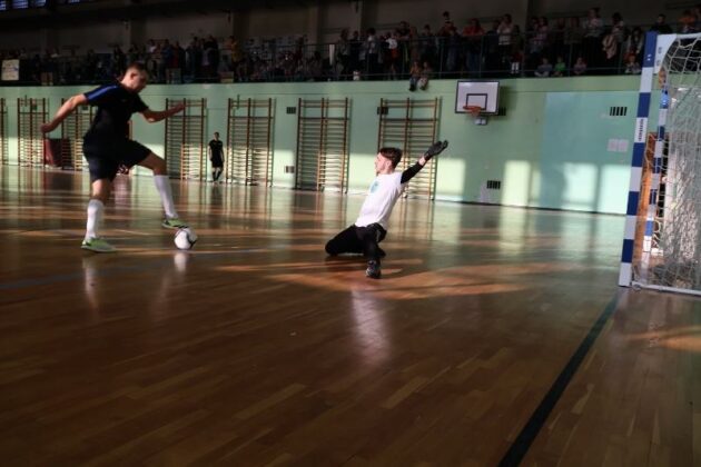 Sp 4 Turniej Piłki Nożej Rodzice Grają Dla Dzieci 9.02.2025 Fot. Michał Kaczmarek 73
