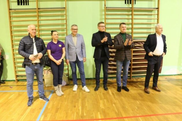 Sp 4 Turniej Piłki Nożej Rodzice Grają Dla Dzieci 9.02.2025 Fot. Michał Kaczmarek 8