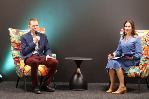 Miejska Biblioteka Publiczna W Redzie Wernisaż Adama Majkowskiego 4.03.2025 44