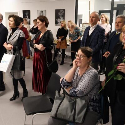 Miejska Biblioteka Publiczna W Redzie Wernisaż Adama Majkowskiego 4.03.2025 52