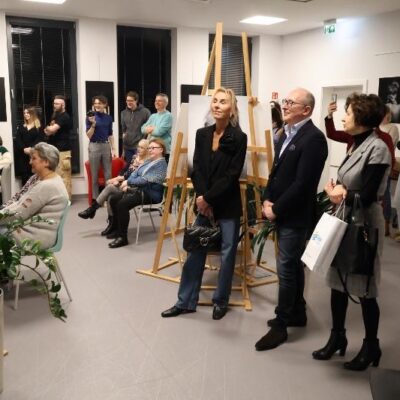 Miejska Biblioteka Publiczna W Redzie Wernisaż Adama Majkowskiego 4.03.2025 53