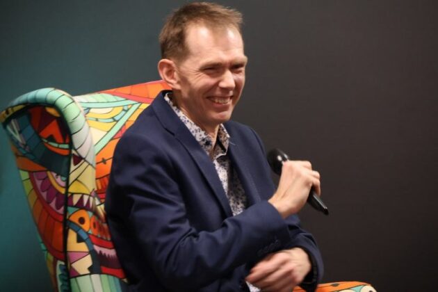 Miejska Biblioteka Publiczna W Redzie Wernisaż Adama Majkowskiego 4.03.2025 54