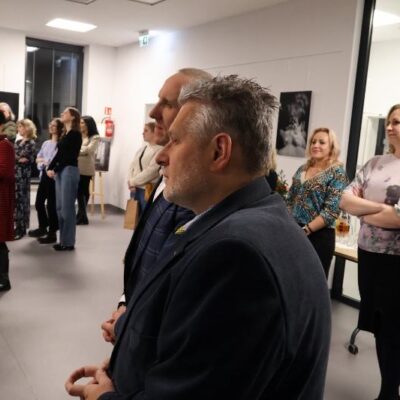 Miejska Biblioteka Publiczna W Redzie Wernisaż Adama Majkowskiego 4.03.2025 55