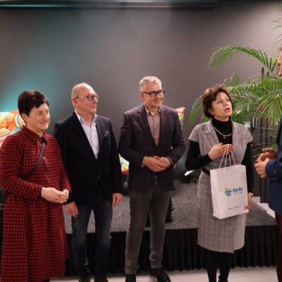 Miejska Biblioteka Publiczna W Redzie Wernisaż Adama Majkowskiego 4.03.2025 63