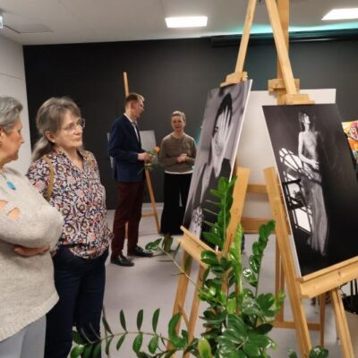 Miejska Biblioteka Publiczna W Redzie Wernisaż Adama Majkowskiego 4.03.2025 73