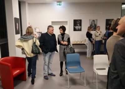 Miejska Biblioteka Publiczna W Redzie Wernisaż Adama Majkowskiego 4.03.2025 76