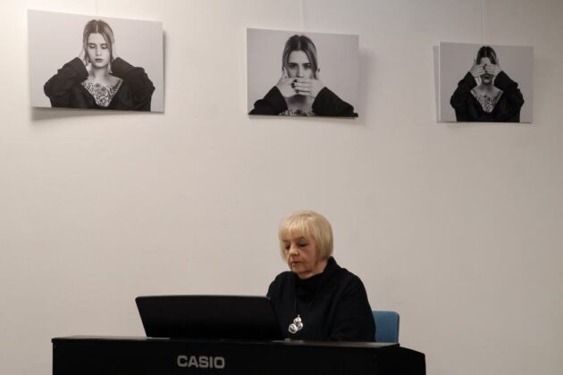 Miejska Biblioteka Publiczna W Redzie Wernisaż Adama Majkowskiego 4.03.2025 77