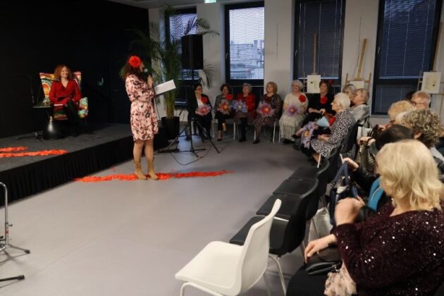 Miejska Biblioteka Publiczna W Redzie Wieczór Z Poezją I Muzyką Fot Michał Kaczmarek 27.02.2025 16