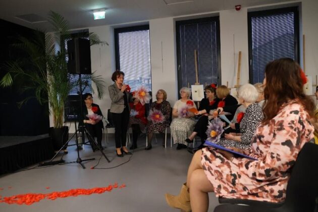Miejska Biblioteka Publiczna W Redzie Wieczór Z Poezją I Muzyką Fot Michał Kaczmarek 27.02.2025 18