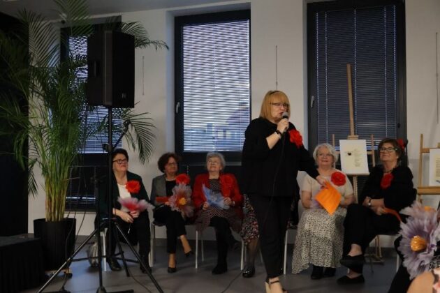 Miejska Biblioteka Publiczna W Redzie Wieczór Z Poezją I Muzyką Fot Michał Kaczmarek 27.02.2025 22