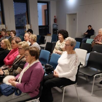 Miejska Biblioteka Publiczna W Redzie Wieczór Z Poezją I Muzyką Fot Michał Kaczmarek 27.02.2025 27