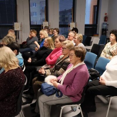 Miejska Biblioteka Publiczna W Redzie Wieczór Z Poezją I Muzyką Fot Michał Kaczmarek 27.02.2025 28