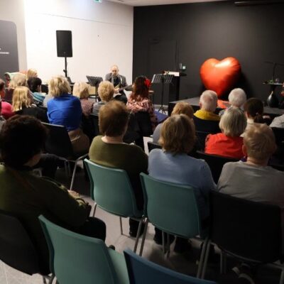 Miejska Biblioteka Publiczna W Redzie Wieczór Z Poezją I Muzyką Fot Michał Kaczmarek 27.02.2025 29