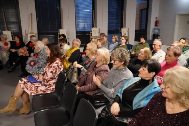 Miejska Biblioteka Publiczna W Redzie Wieczór Z Poezją I Muzyką Fot Michał Kaczmarek 27.02.2025 55