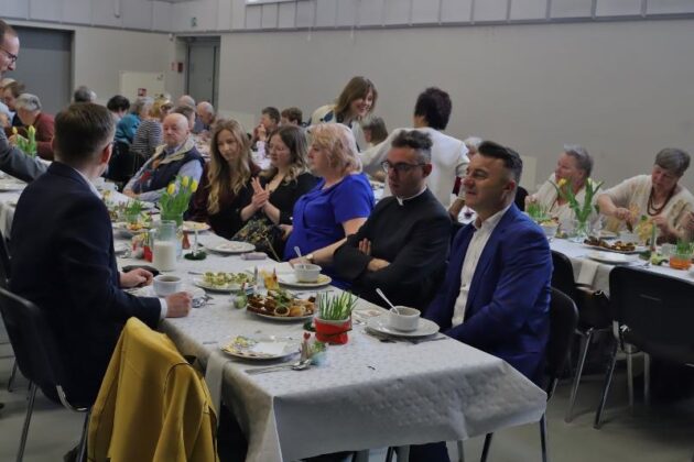 Śniadanie Wielkanocne, Fabryka Kultury W Redzie, 19.04.2025, Fot. Michał Kaczmarek 40