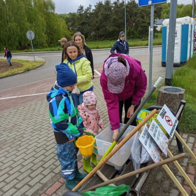 Łąka kwietna w Betlejem, wspólne sianie z mieszkańcami, 17.05.2025, fot. UMR