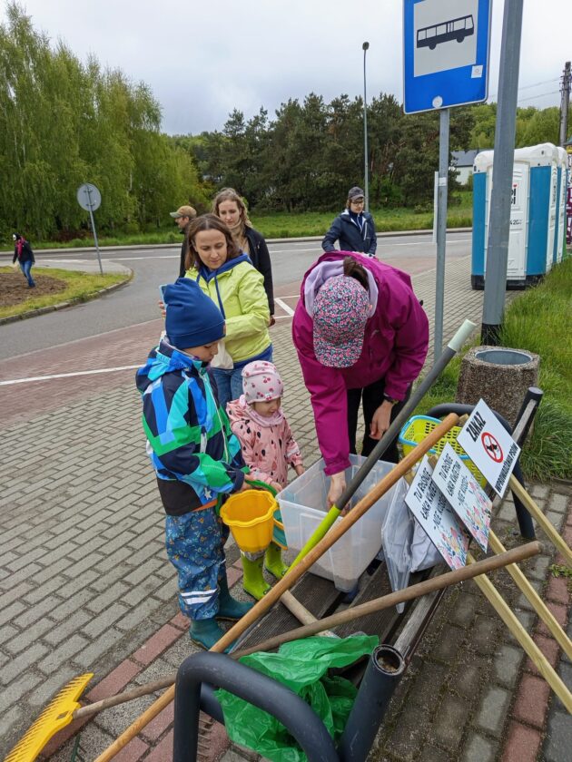 Łąka kwietna w Betlejem, wspólne sianie z mieszkańcami, 17.05.2025, fot. UMR