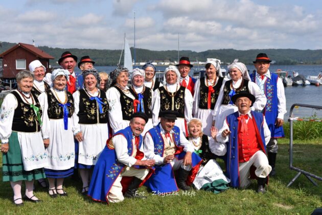 Fot. Zbigniew Heft, źródło Fb Folklorystyczny Zespół Redzanie