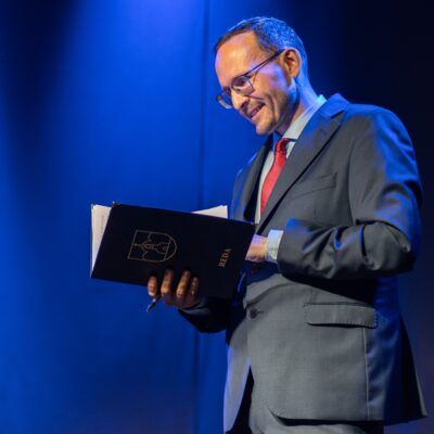 Dni Redy 2025, Dzień 1 Uroczysta Sesja Rady Miejskiej W Fabryce Kultury, Fot. P. Kropidłowski 4