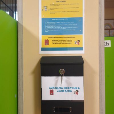 Skrzynki zaufania w redzkich szkołach