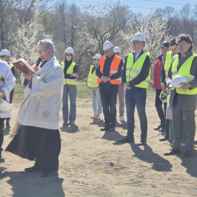 24.04.2026, Wiecha na szkole przy ul. Trzcinowej, fot. UMR