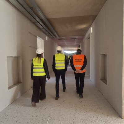 24.04.2026, Wiecha na szkole przy ul. Trzcinowej, fot. UMR